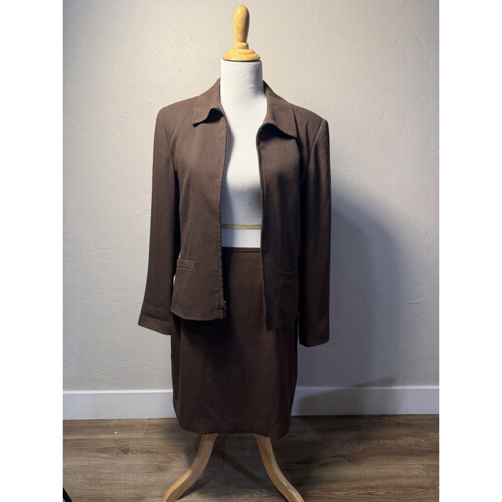 Women’s 90s Vintage Classic 90s Brown Two Piece Worthington Suit